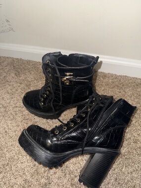 Black Croc-Embossed Lace-Up Platform Heeled Boots